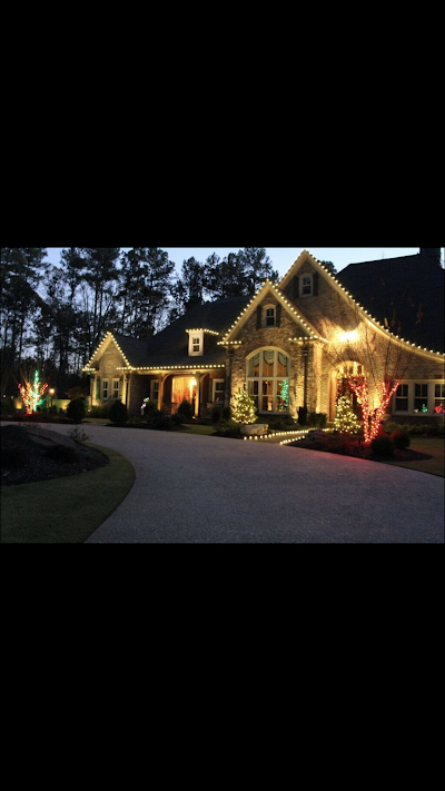 Highlights Holiday Lighting